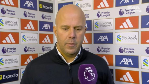 汇发网 斯洛特：主场0-3输球不符合我们的标准，我对此承担全部责任